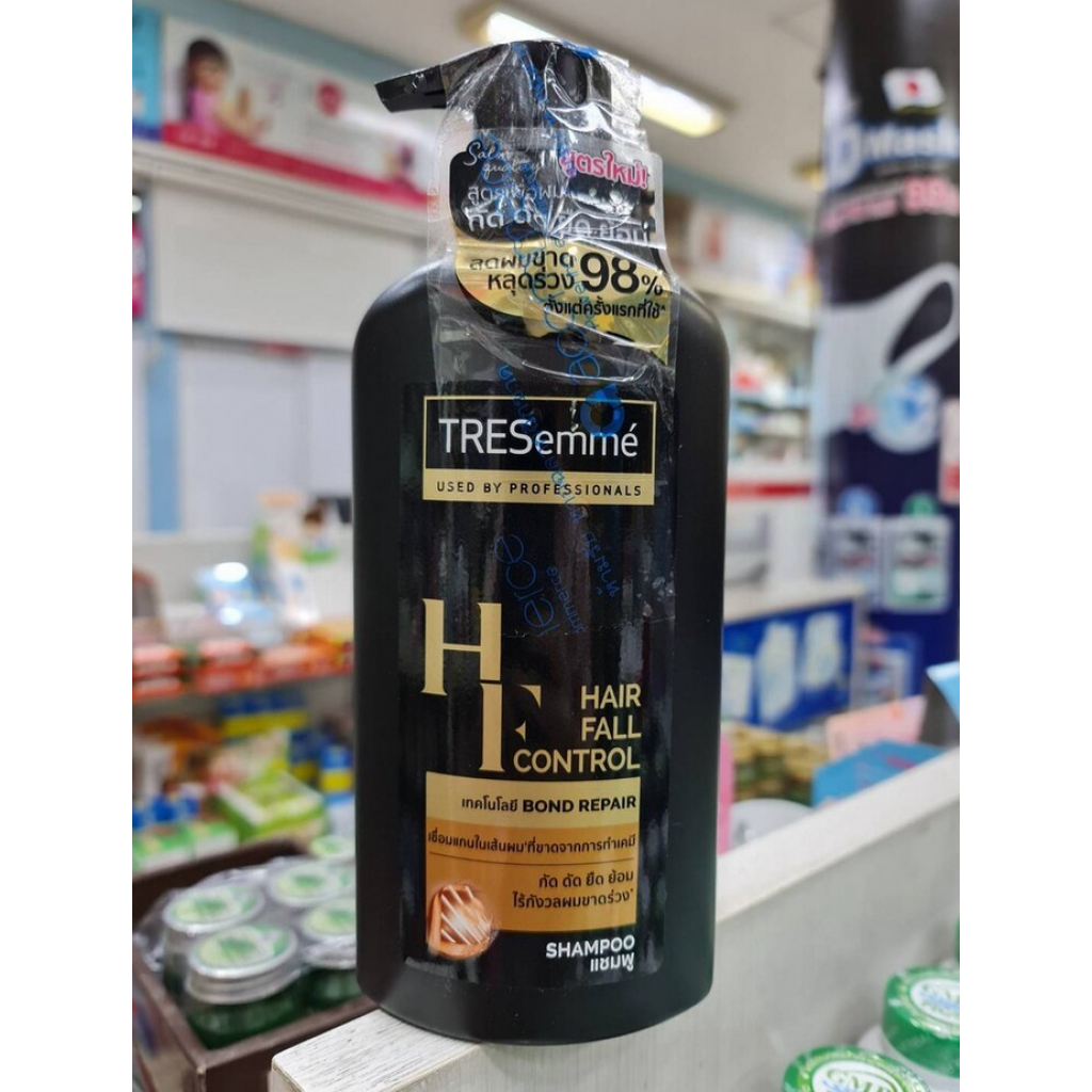 Tresemme Hair Fall Control Shampoo 450ml.