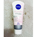 Nivea Extra White Peal Mud Foam 100g.