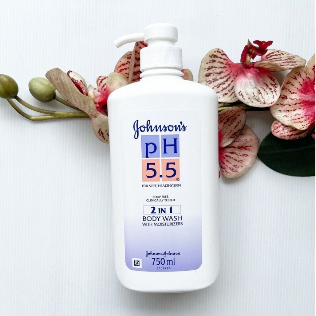 Johnson PH 5.5 2in1 with Moisturizers Body Wash 750ml.