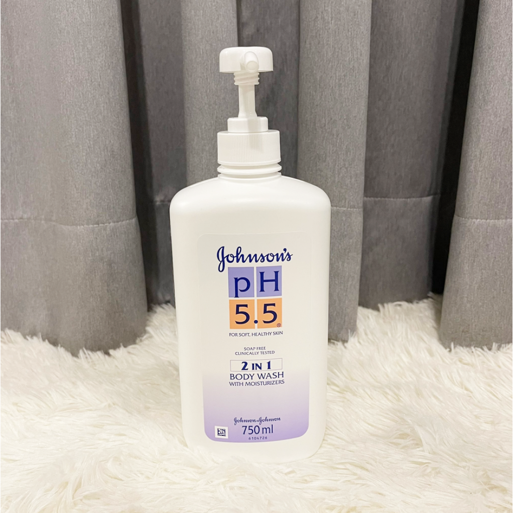 Johnson PH 5.5 2in1 with Moisturizers Body Wash 750ml.