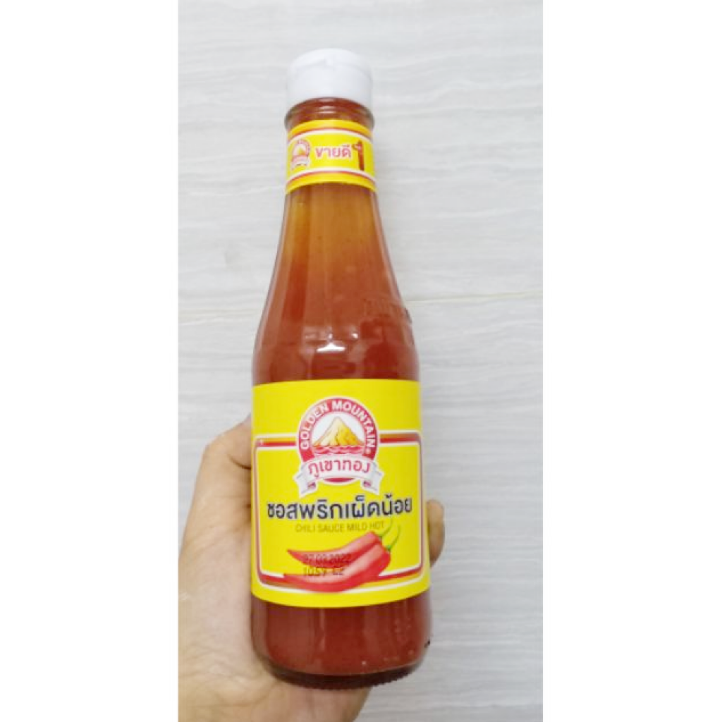 Golden Mountain Mild Hot Spicy Chilli Sauce 230g.