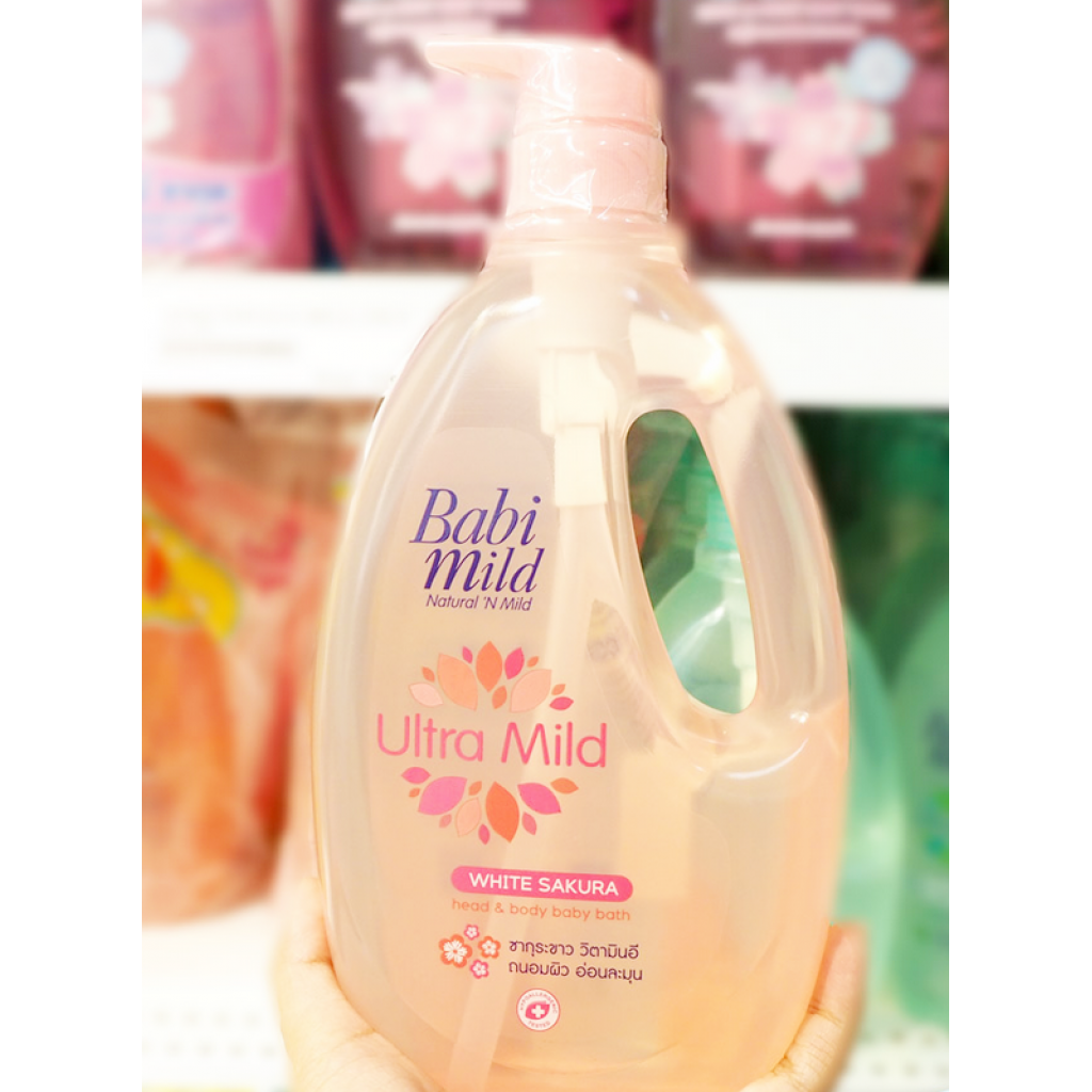 Babi Mild White Sakura Head and Body Baby Bath 800ml.