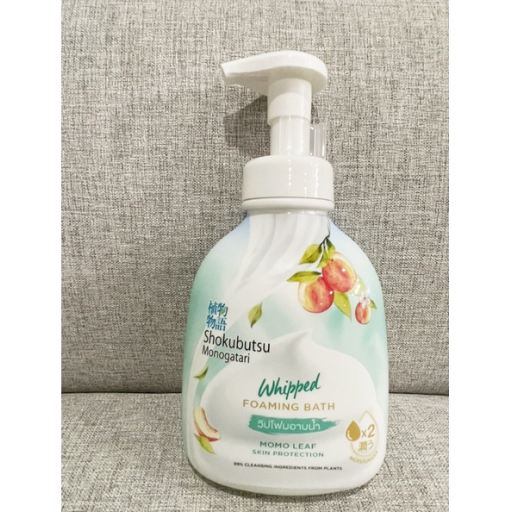 Shokubutsu Whipped Foaming Bath Momo Leaf 450ml.