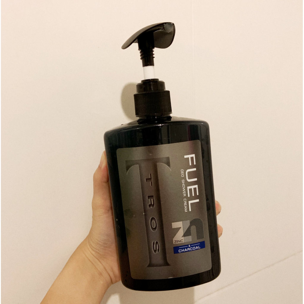 Tros Fuel Deodorant Zinc and Charcoal Body Wash 450ml.