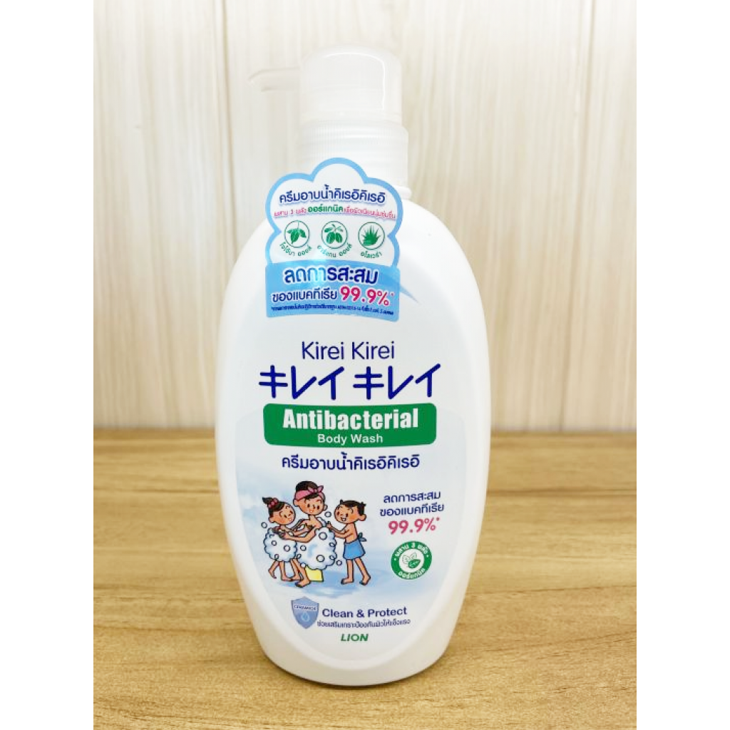 Kirei Kirei Clean and Protect Bath 500ml.