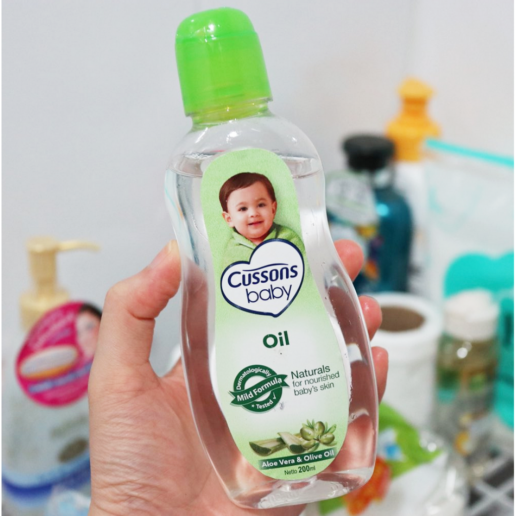 Cussons Baby Oil Green 200ml.Pack 1Free 1