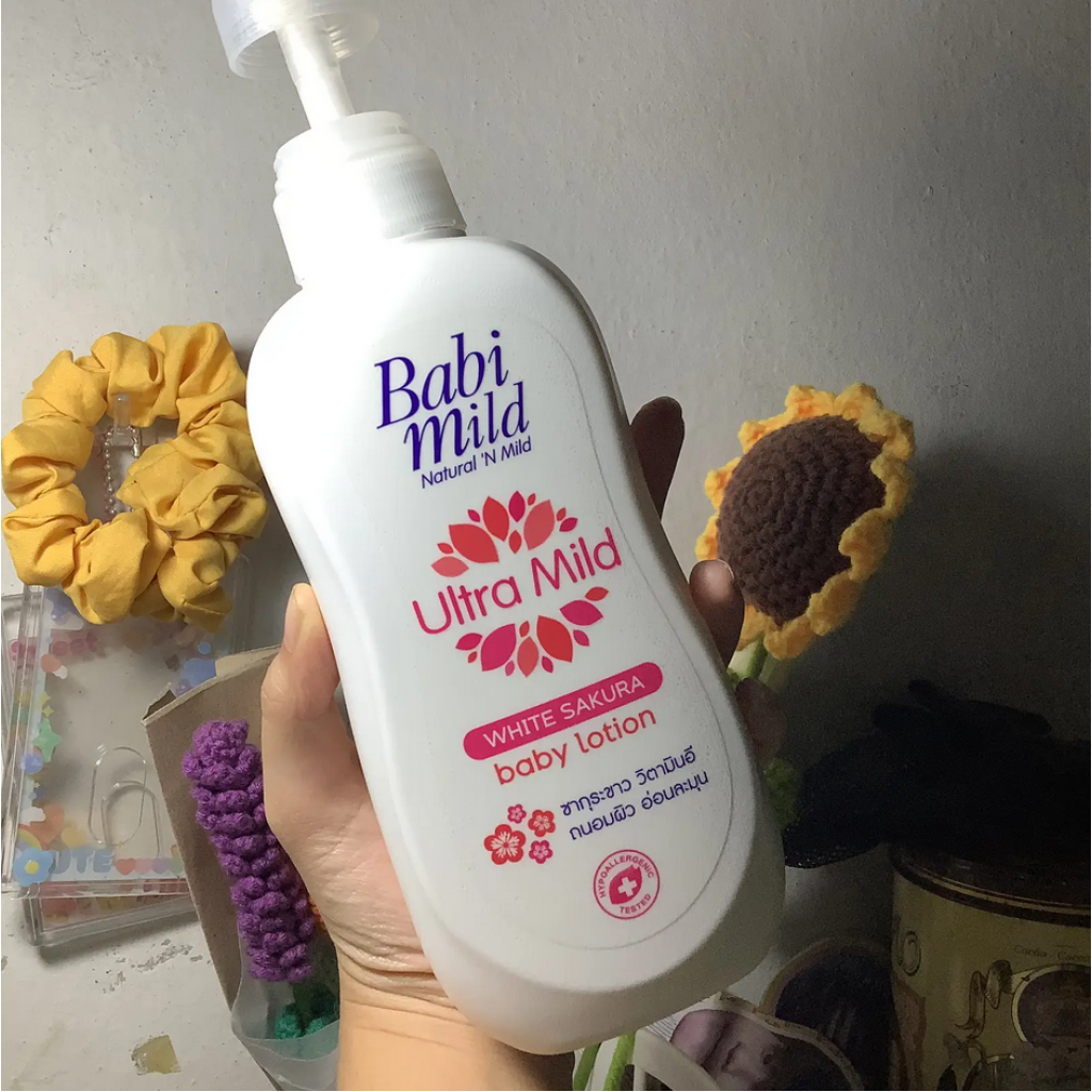 Baby Mild Ultra Mild White Sakura Baby Lotion 400ml