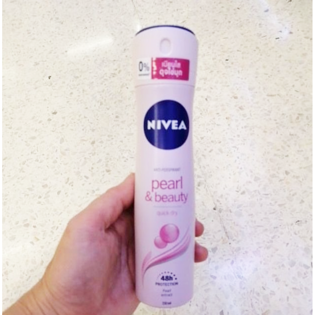 Nivea Deo Spray Pearl And Beauty 150ml.