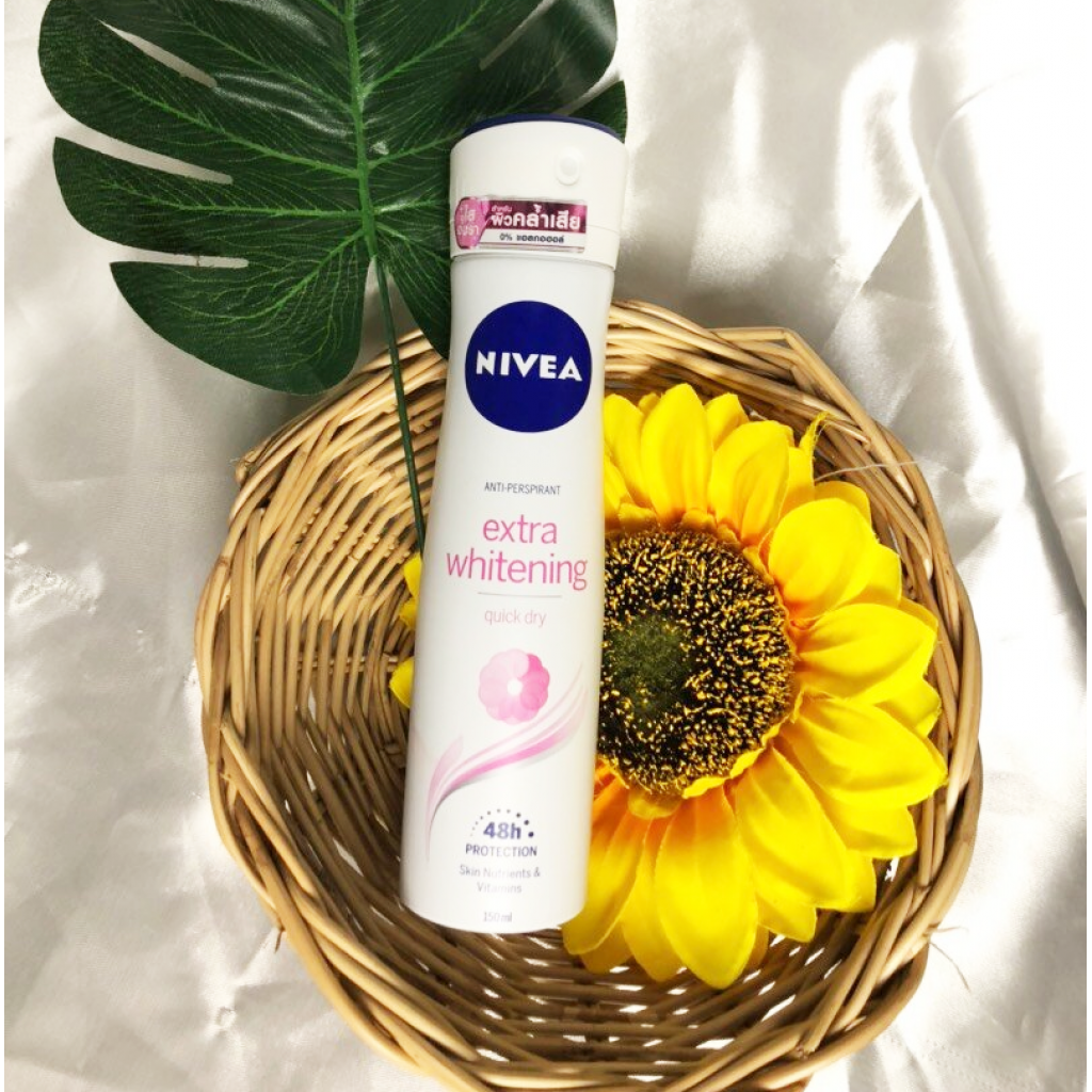 Nivea Pearl and Beauty Deodorant Spray 150ml. Pack 2