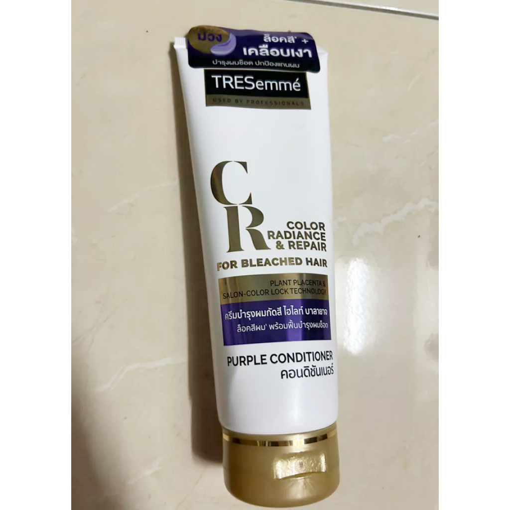 Tresemme Color Radiance and Repair Hair Conditioner 220ml.