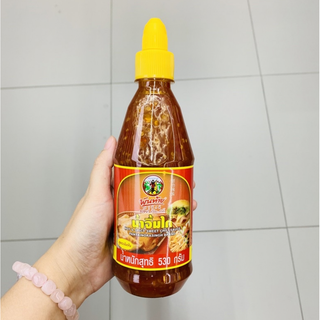 Pantainorasingh Hot and Spicy Sweet Chili Sauce 530g.