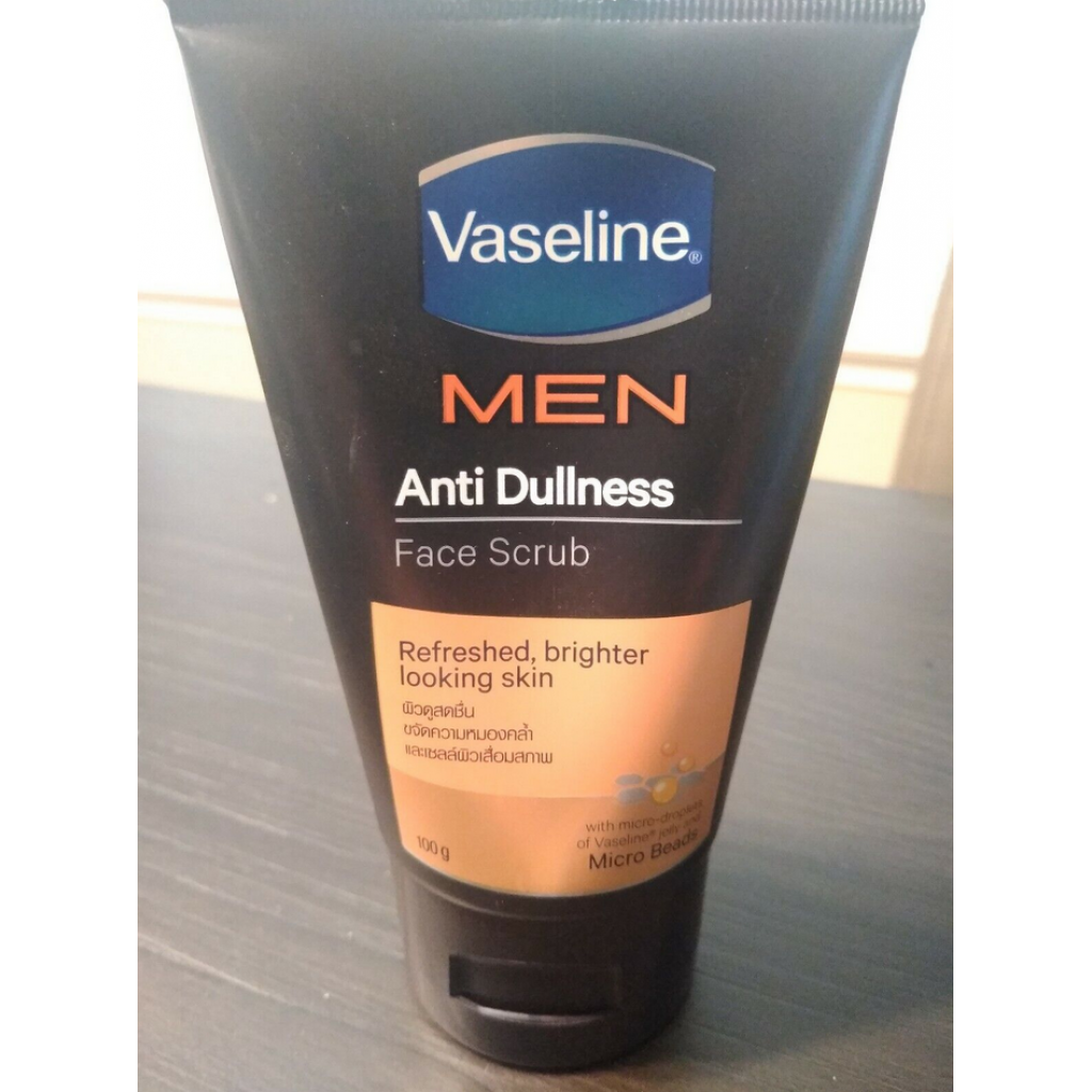 Vaseline Men Anti Dullness Scrub Face Wash 100g.