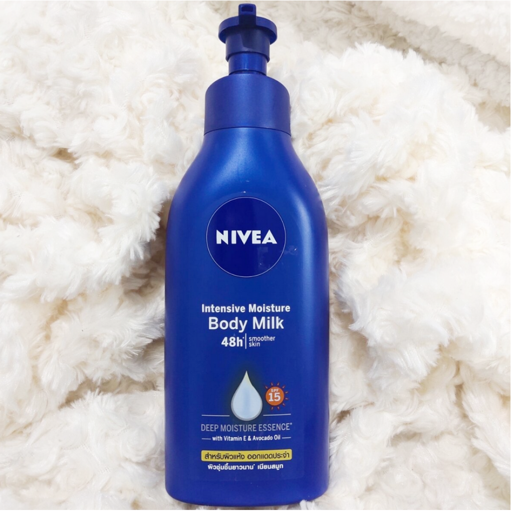 Nivea Intensive Moisture Body Milk Lotion SPF15 350ml.