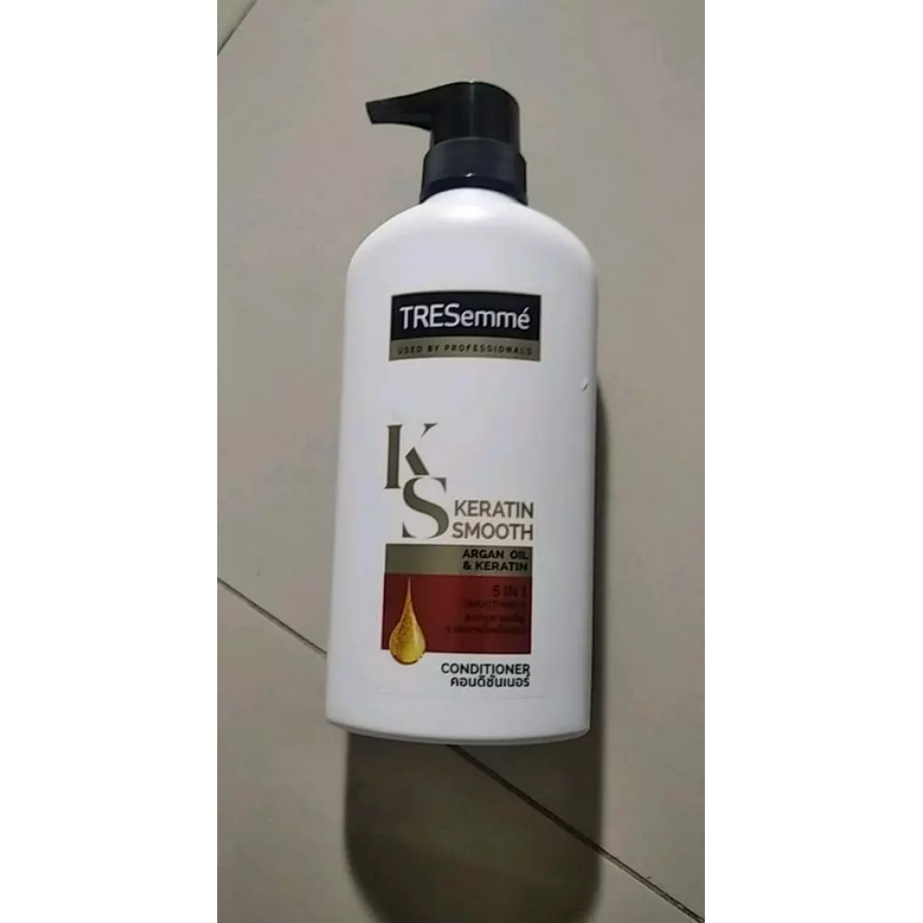 Tresemme Keratin Smooth Hair Conditioner 400ml.