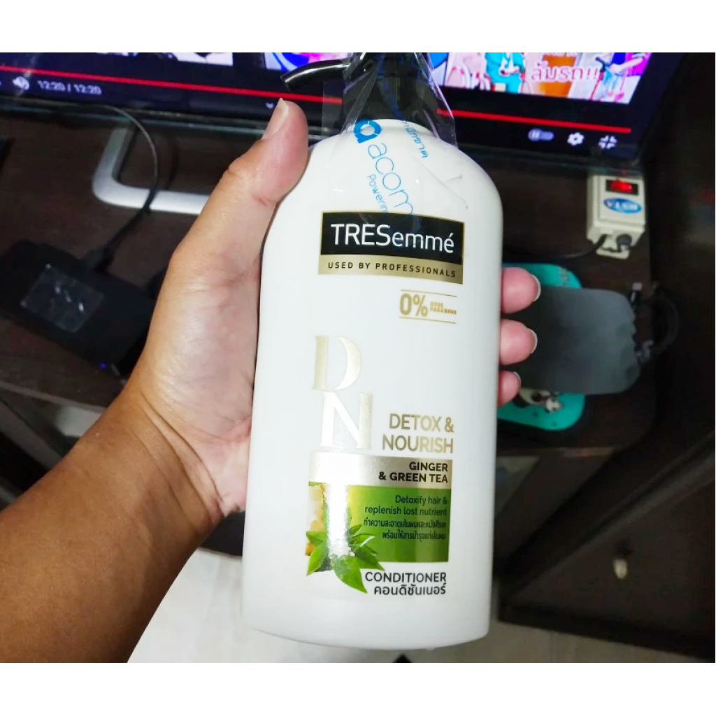 Tresemme Detox And Nourish Hair Conditioner 400ml.