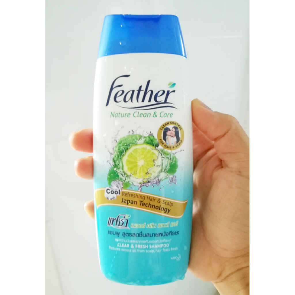 Feather Nature Clean and Care Clear and Fresh Shampoo 340ml.