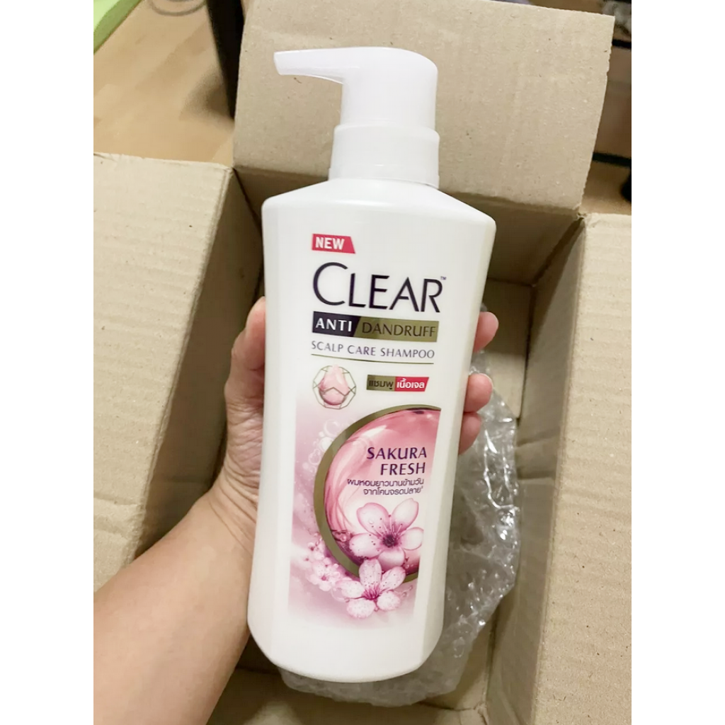 Clear Sakura Fresh Anti Dandruff Scalp Care Shampoo 370ml. 1Free1