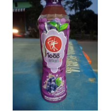 Oishi Green Tea Kyoho Grape Flavour with Nata de Coco 380ml.