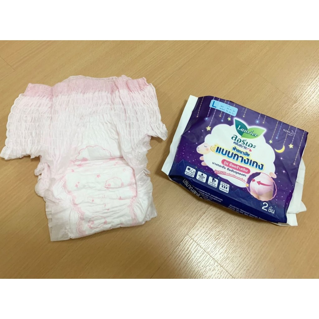 Laurier Sanitary Napkin Night Pants Ultra slim Size L 2pcs.